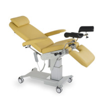 HT635 - GYNAECOLOGY COUCH