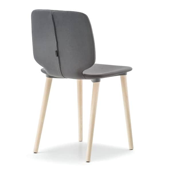 BABILA_2751 - UPHOLSTERED ARMCHAIR W/WOODEN LEGS - SERIE-PE